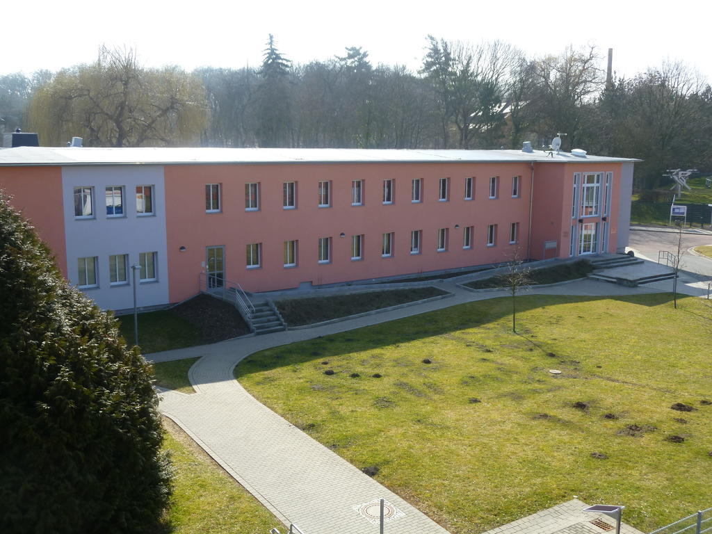 Sport Tourist Hostel Weißenfels エクステリア 写真